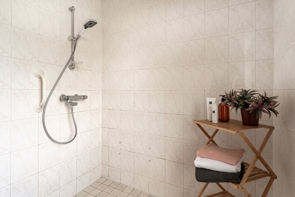 Medium property photo - Reuweg 1A, 7371 BW Loenen